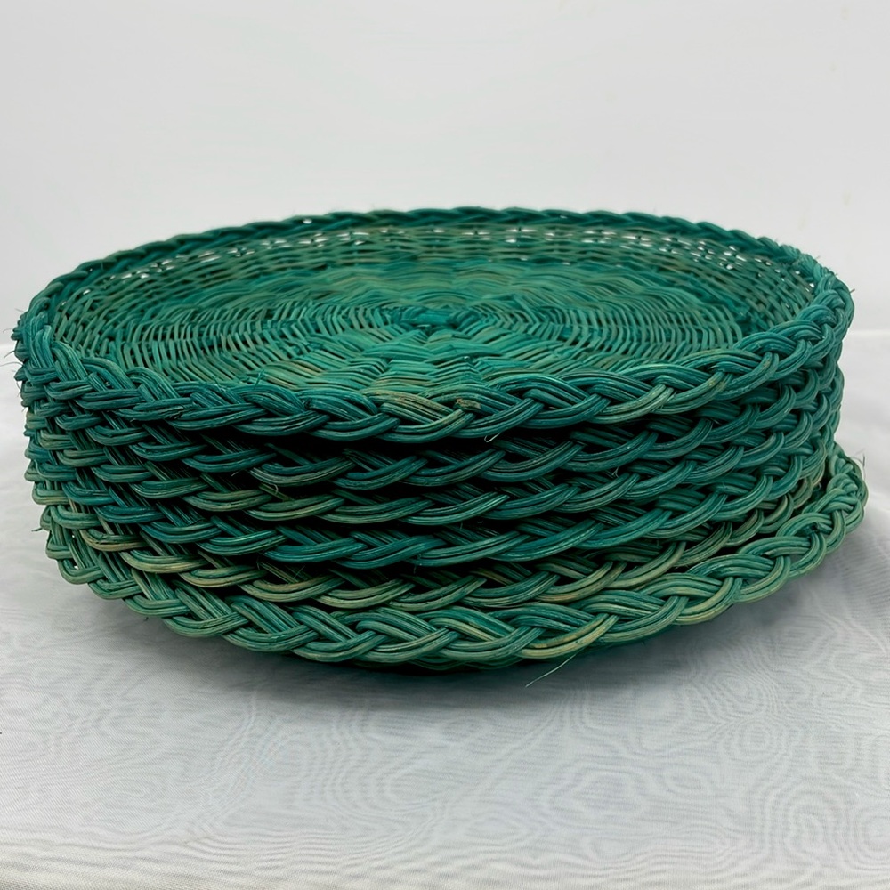 Vintage boho green braided wicker rattan plate holders picnic Set of 6